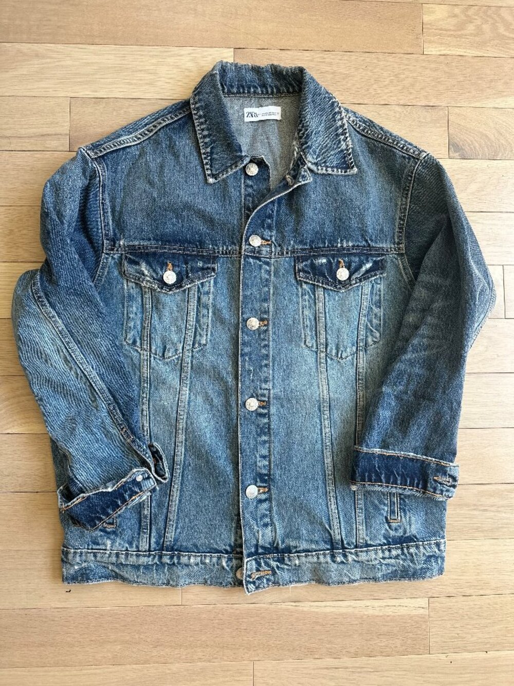 Zara Distressed Denim Trucker Jacket Medium Wash XS